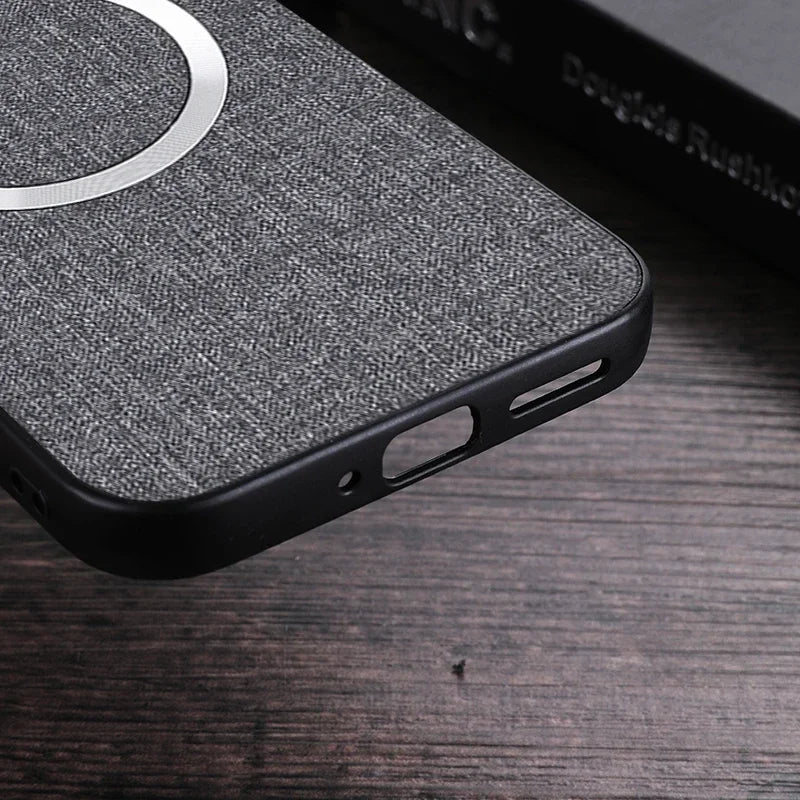 Pixel Fabric MagSafe Case